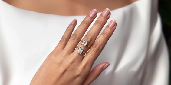 Zümrüt vs Radyant Kesim Nişan Yüzükleri