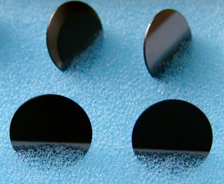 用于无线通信的金刚石上氮化镓半导体