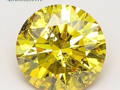 Diamant cultivé par un laboratoire jaune