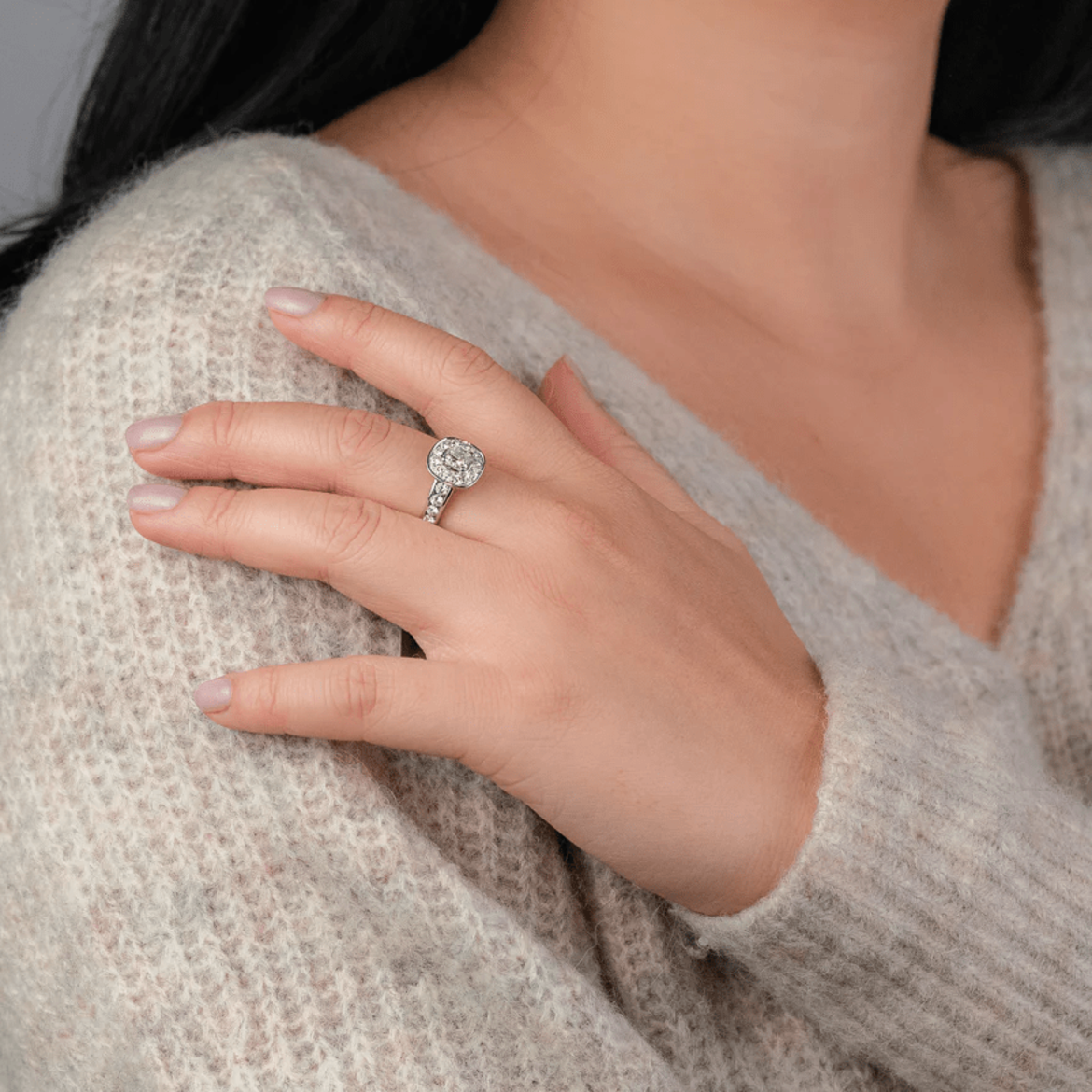 Cushion Cut Diamond Halo Engagement Ring in 18K Palladium White Gold 