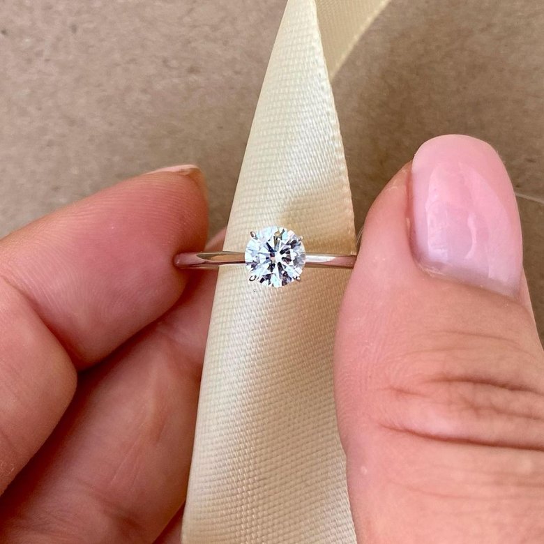 Switzerland lab grown diamond jewelers